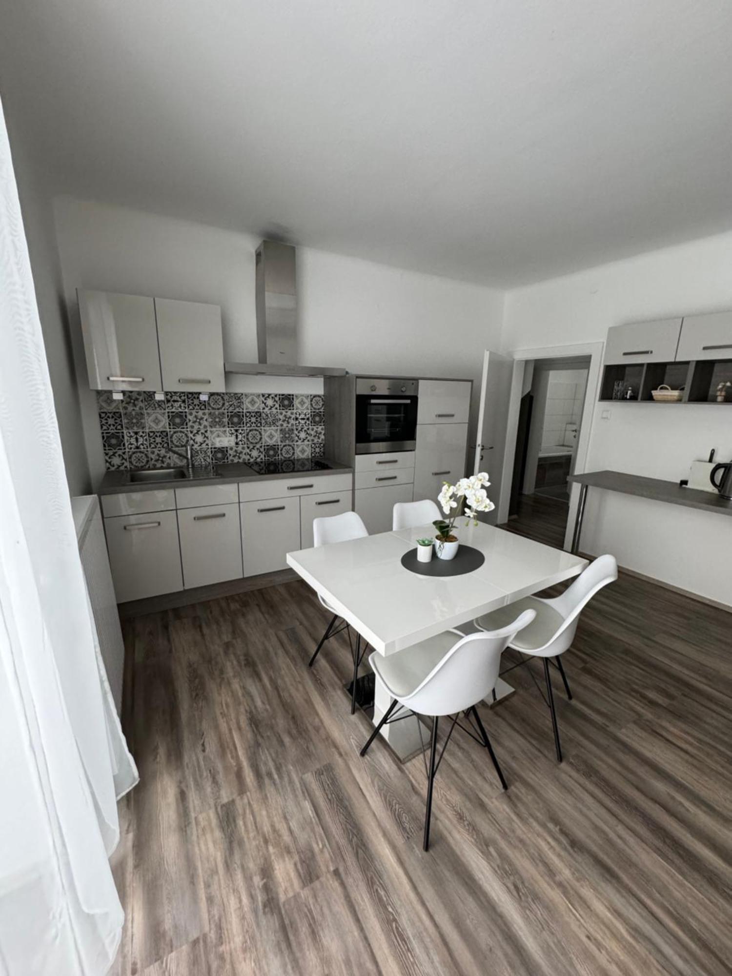 Apartment Vlora-Naturblick فيلاخ المظهر الخارجي الصورة